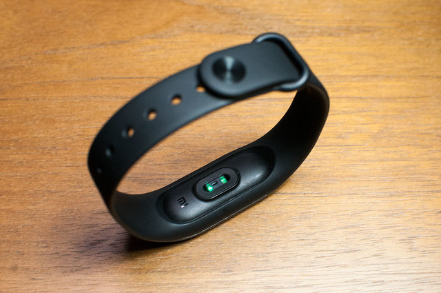 Mi-Band-2-24.jpg
