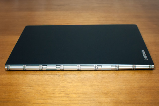 YOGABOOK12.jpg